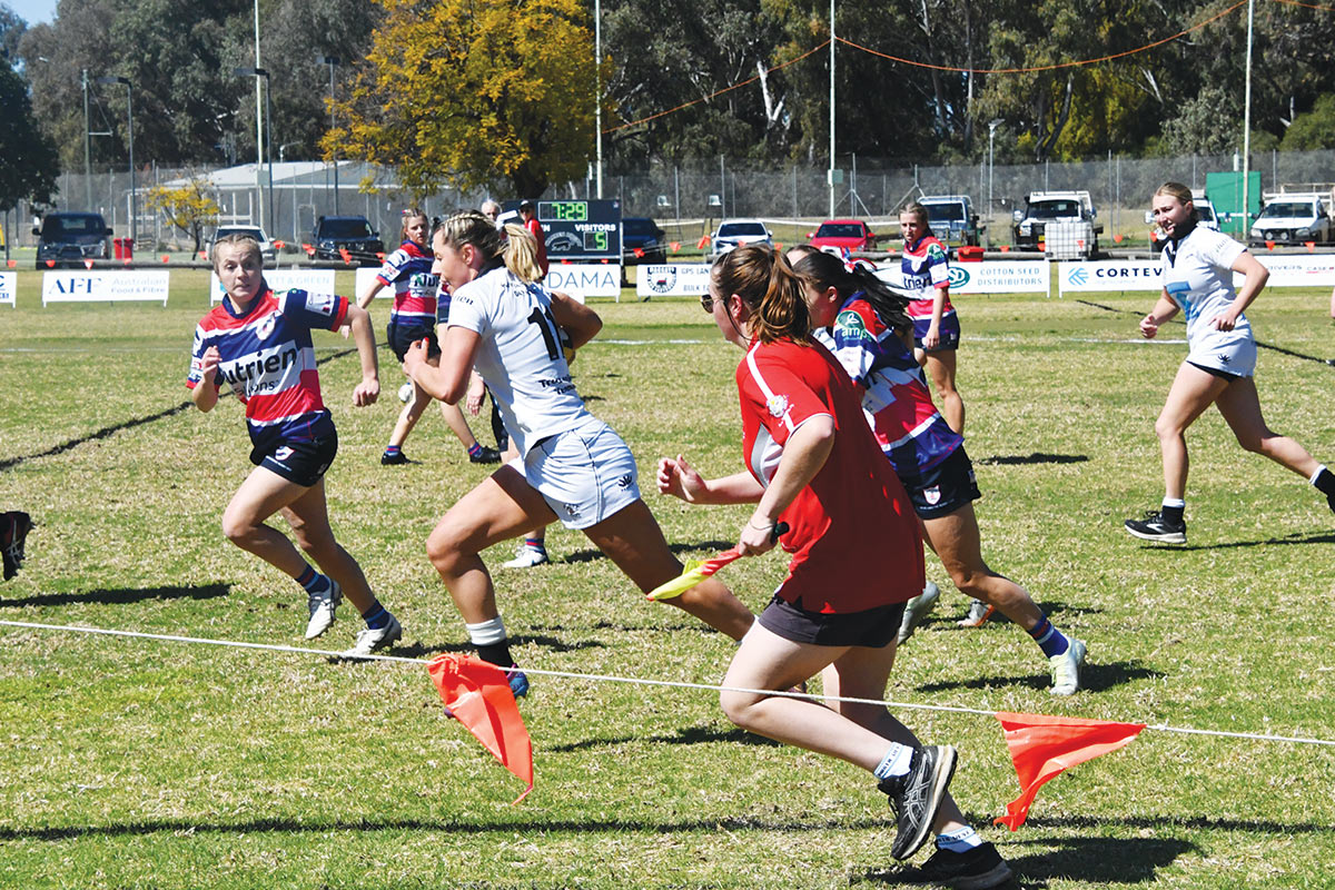 Walgett Races Walgett steals Grand Final from Flaminβ Galahs | The Coonamble Times