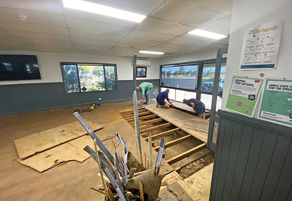 Carpet laid at Golf Club The Coonamble Times