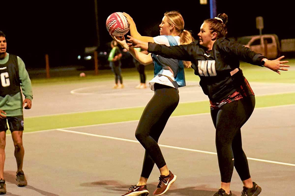 Close calls and high scores at Netball | The Coonamble Times